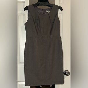 Gray Kasper Sheath Dress - 6P
